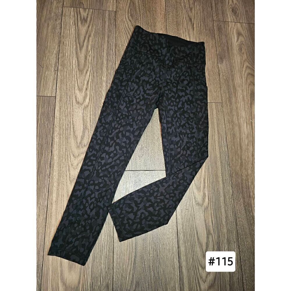 Lululemon Size 4 Speed Tights Leopard Camo - Picture 3 of 6